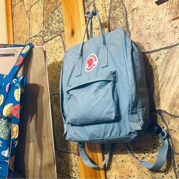 Fjallraven Baby Blue Original Backpack Authentic - Picture 4 of 6